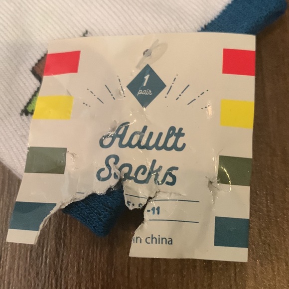 BRAND NEW “Camping Socks”. Adult size 9-12. - Picture 4 of 5